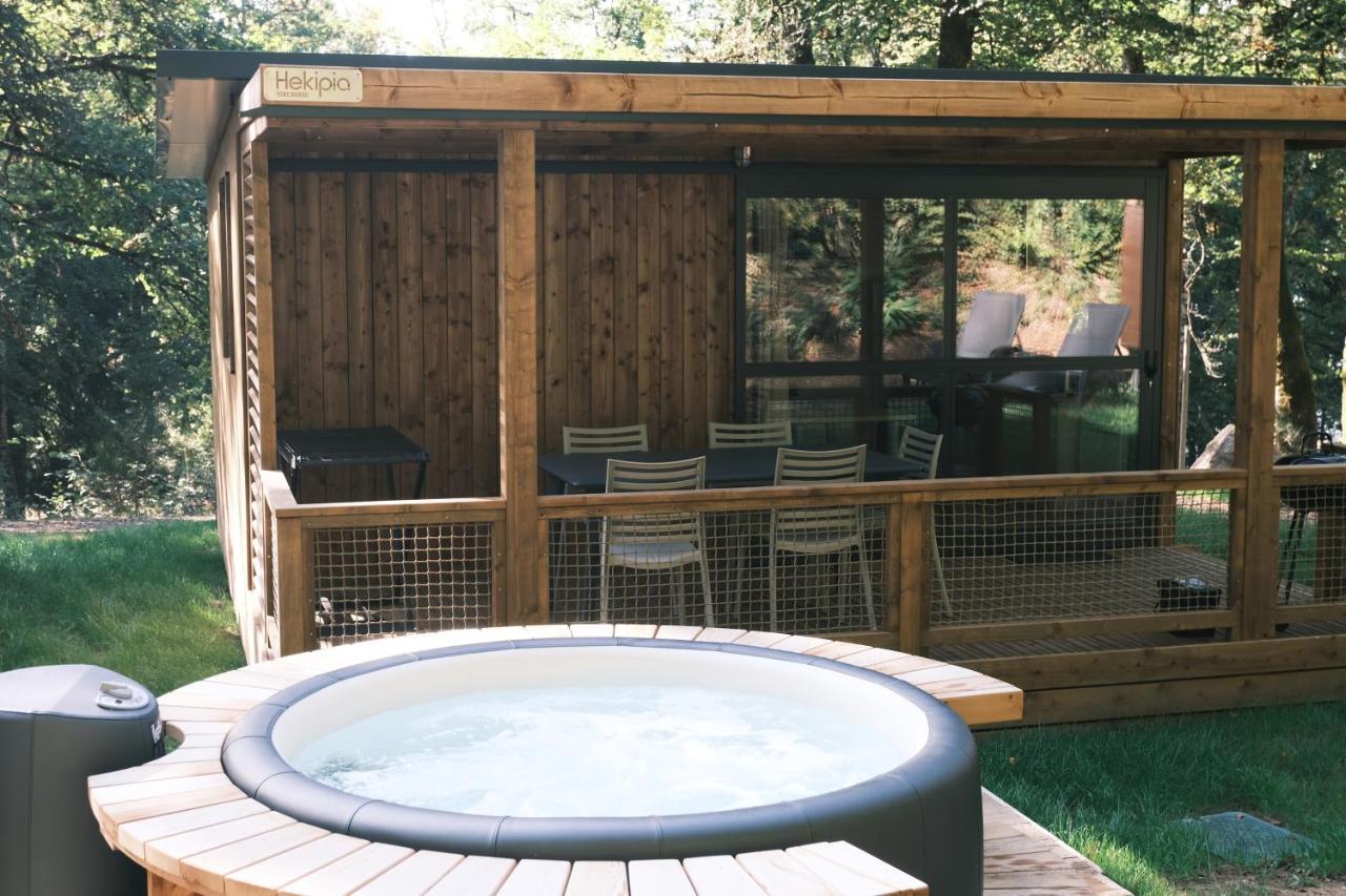 Lodge Avec Spa Privatif - Foret Et Lac Liginiac Bagian luar foto