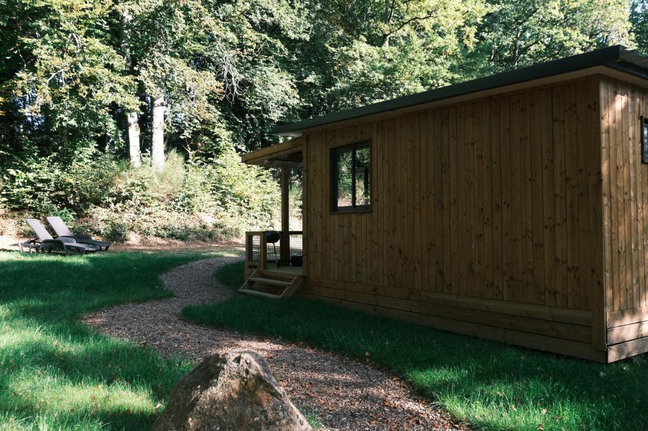 Lodge Avec Spa Privatif - Foret Et Lac Liginiac Bagian luar foto